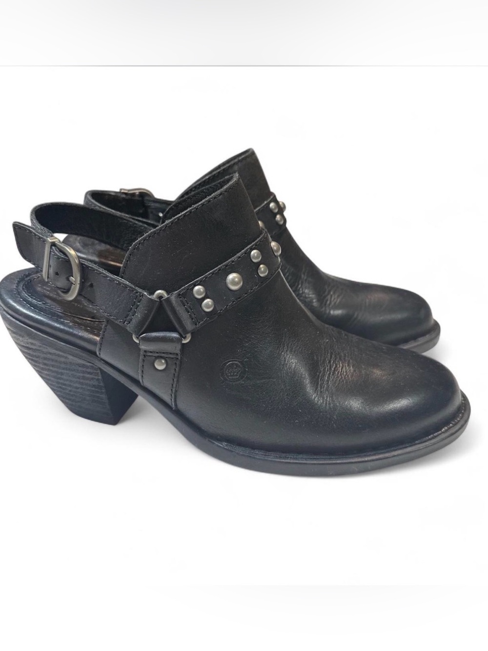 Born Black Studded Buckle Slingback Block Heel Closed Toe Leather Shoes 7 EUC